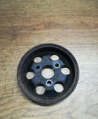 Volkswagen PASSAT B5.5 Power steering pump pulley 058145255E 2411