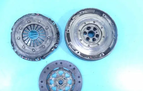 Audi A4 S4 B7 8E 8H Dual mass flywheel IMPRK1332719