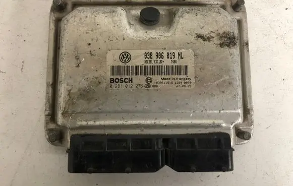 Skoda Fabia Mk1 (6Y) Engine control unit/module 038906019NL 0281012276