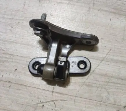 Mercedes-Benz CLA C117 X117 W117 Front door hinge set HW246A1