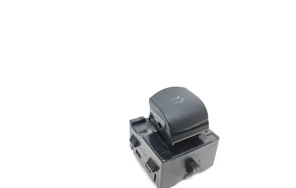 Alfa Romeo Stelvio Tailgate opening switch 01561170210 02127