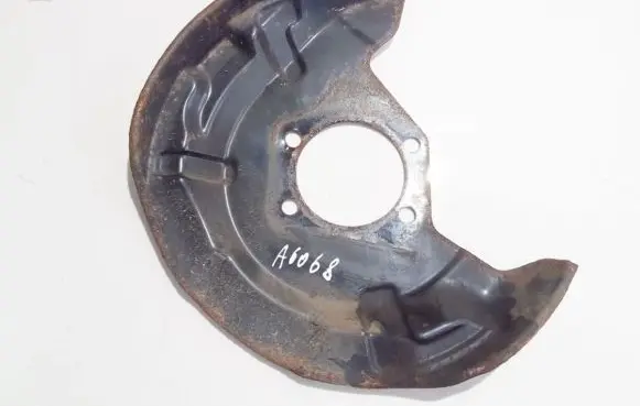 Nissan Qashqai Rear brake disc plate dust cover 