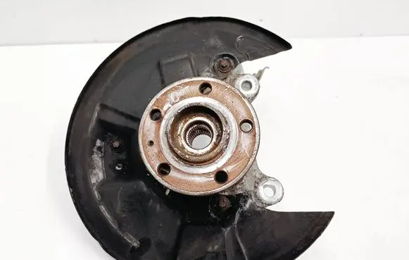 Volvo XC40 Front wheel hub 32221857 32217580
