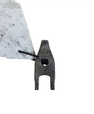 Opel Astra J Fuel Injector clamp holder 