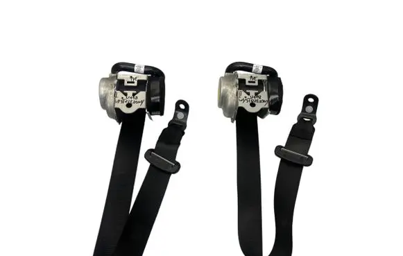 Mercedes-Benz CLA C118 X118 Rear seatbelt A1188600800