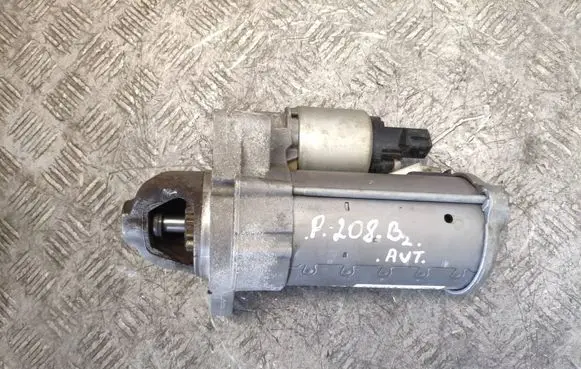 Peugeot 208 Starter motor 9830507480