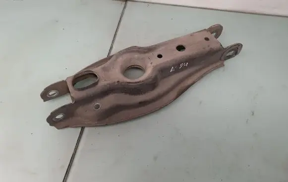 BMW X1 E84 Rear upper control arm/wishbone 6772899 33326772899