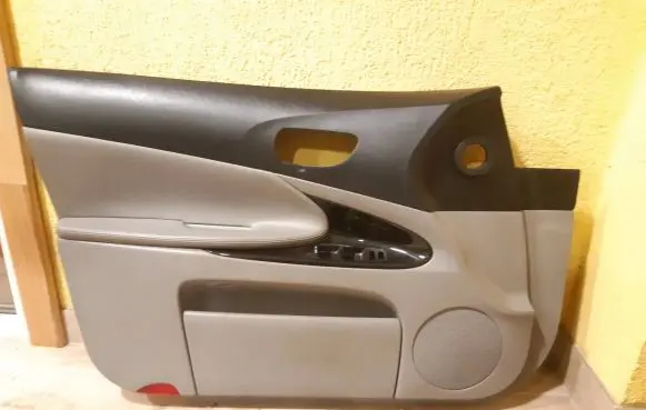 Lexus GS 300 350 430 450H Front door card panel trim