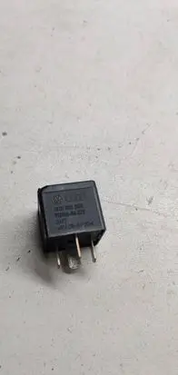 Audi A4 S4 B8 8K Other relay 8k0951253