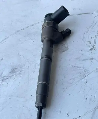 Mercedes-Benz B W245 Fuel injector A6400700787