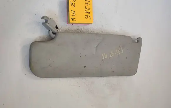 Volkswagen PASSAT B5 Sun visor 87864564