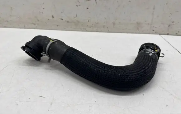 Hyundai Tucson IV NX4 Engine coolant pipe/hose