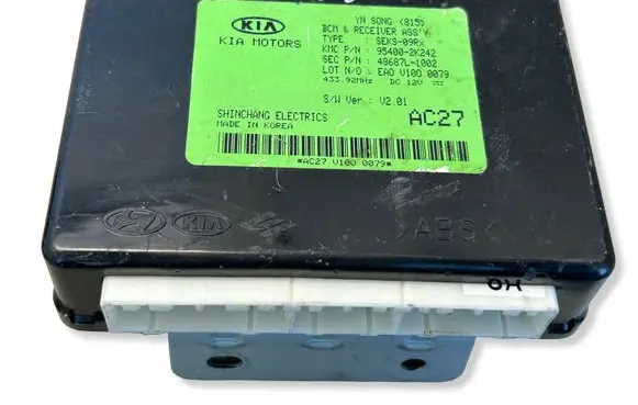 KIA Soul Comfort/convenience module 954002K242 48687L1002
