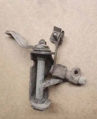 Volkswagen Jetta II Gear shift rod 191711163A 191711067 191711177A