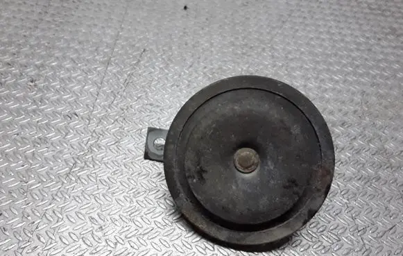 Volkswagen Golf IV Horn signal