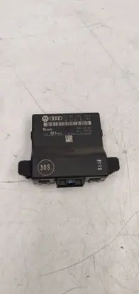 Audi A3 S3 8P Gateway control module 1K0907530G