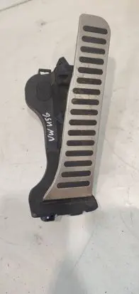 Volkswagen Golf V Accelerator throttle pedal 1K1723503N 6PV00860011