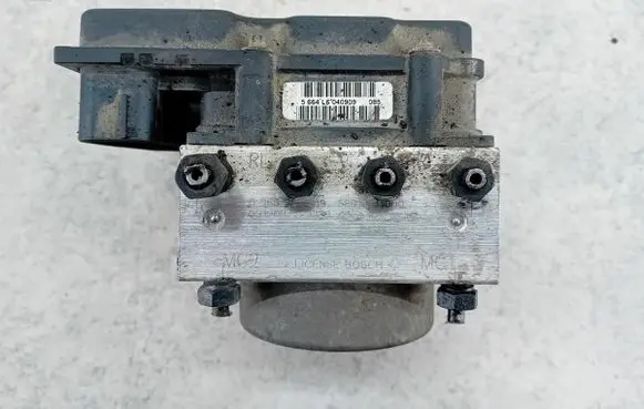 Hyundai i20 (PB PBT) ABS Pump 589101J000