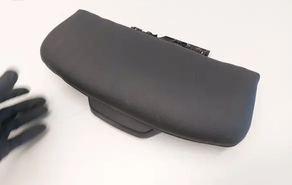BMW 3 G20 G21 Front passenger seat console base