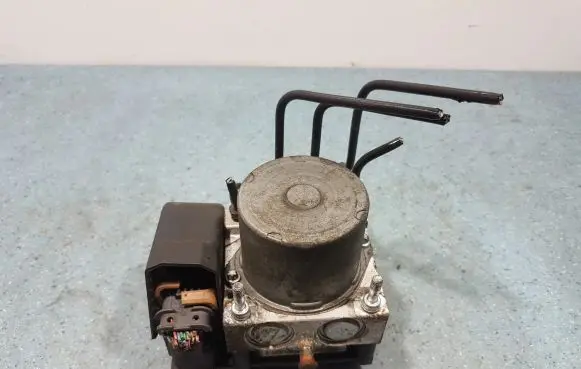 Peugeot 308 ABS Pump 9663575580