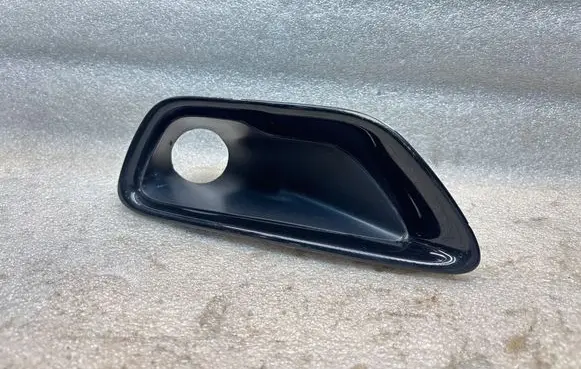 Jeep Grand Cherokee Front fog light trim/grill 68261711AA