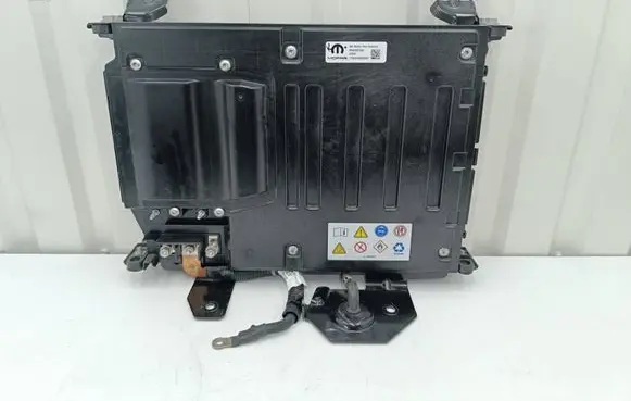 Dodge RAM Hybrid / electric car battery P04610376A0 376A0 TES6G164020342