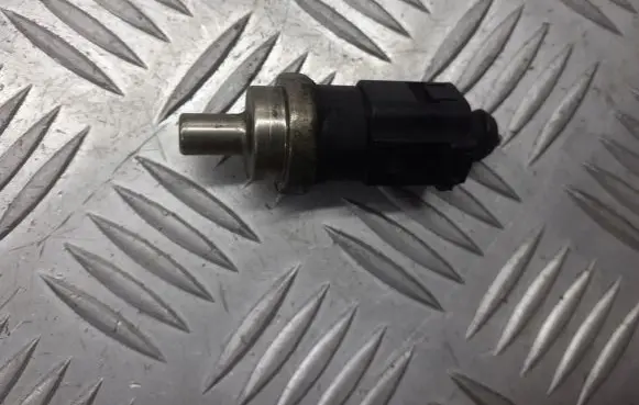 Seat Leon (1P) Air conditioning (A/C) pressure sensor 1J0973702