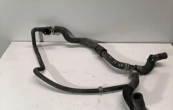 Lexus RX 450H Engine coolant pipe/hose