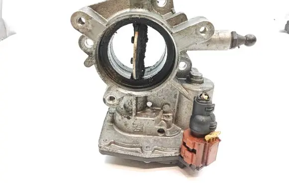 Opel Astra J Electric throttle body valve 55564164