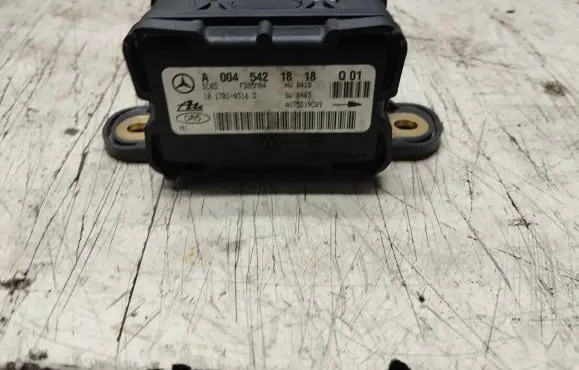 Mercedes-Benz ML W164 ESP acceleration yaw rate sensor A0045421818 10170103163