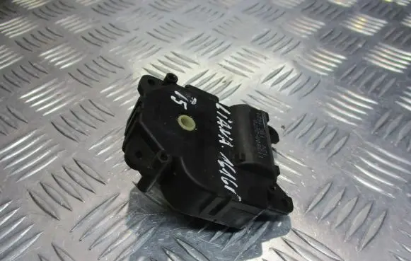 Suzuki Liana Central body control module 113800-2270