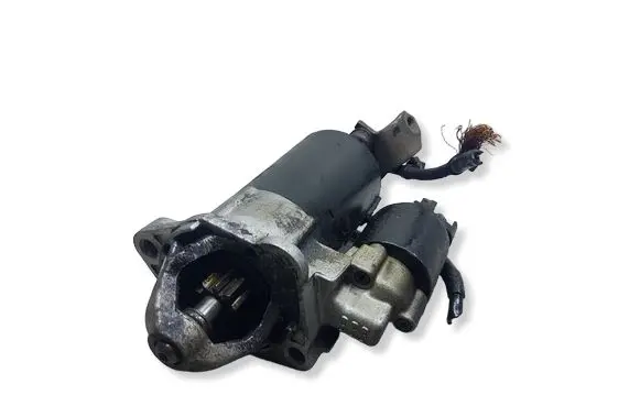 Audi A4 S4 B5 8D Starter motor 0001107068KASACJ 0001107068 058911023B