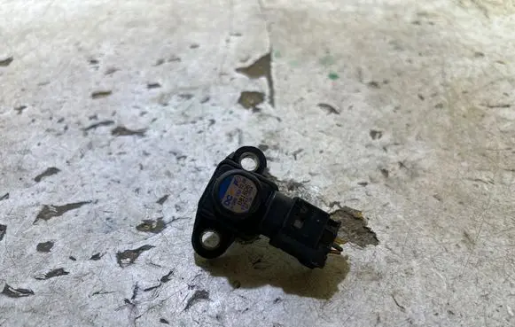 Mercedes-Benz E W211 Air pressure sensor A0051537228 081606 EP9631R3A