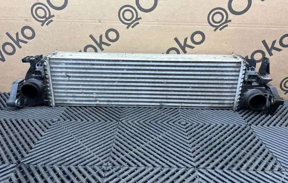 Volvo XC90 Intercooler radiator 31338306