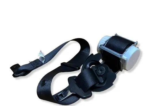 BMW X3 E83 Front seatbelt 3448358