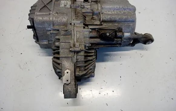 Tesla Model S Electric car motor 1037000-00-F