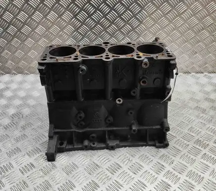 Audi A4 S4 B6 8E 8H Engine block 06A103021K