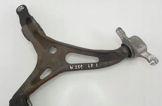 Mercedes-Benz R W251 Front control arm