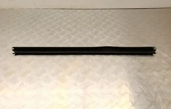Citroen C4 III e-C4 Rubber seal rear door window/glass 9830623680