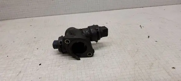 Volkswagen Transporter - Caravelle T4 Engine coolant pipe/hose 074121133B