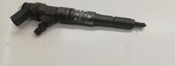BMW 5 E60 E61 Fuel injector 7794652