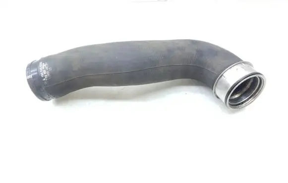 Mercedes-Benz ML W164 Intercooler hose/pipe A1645280382