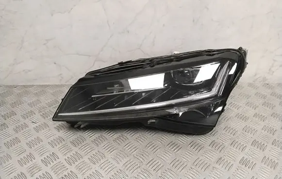Skoda Superb B8 (3V) Headlight/headlamp 3V1941015D