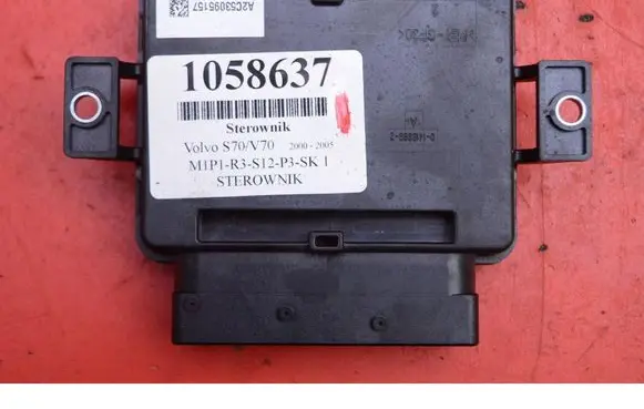 Volvo V70 Engine control unit/module ECU 30773933