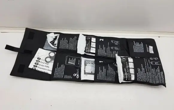 Volvo XC60 First aid kit 