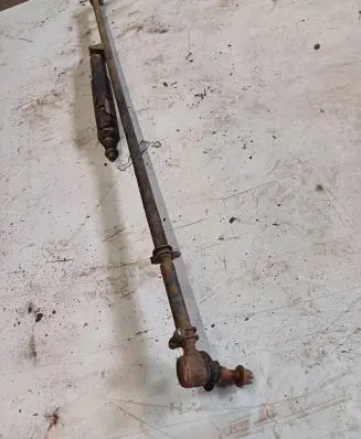 Steering tie rod