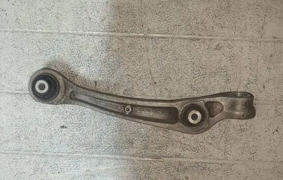 Audi A6 S6 C7 4G Front lower control arm/wishbone 8K0407155C