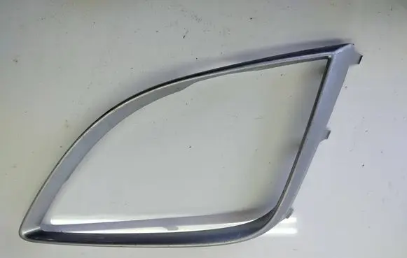 Mazda 6 Front fog light trim/grill GER6-50-C12B