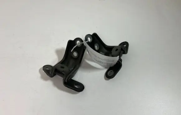 Front door hinge set