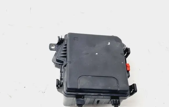 Renault Megane III Fuse box set 284B10002R 284C40002R 242710003R
